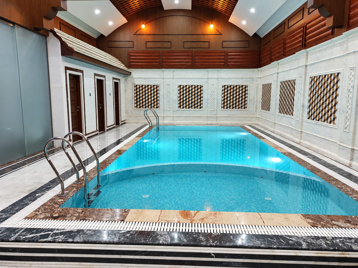Overflow Pool